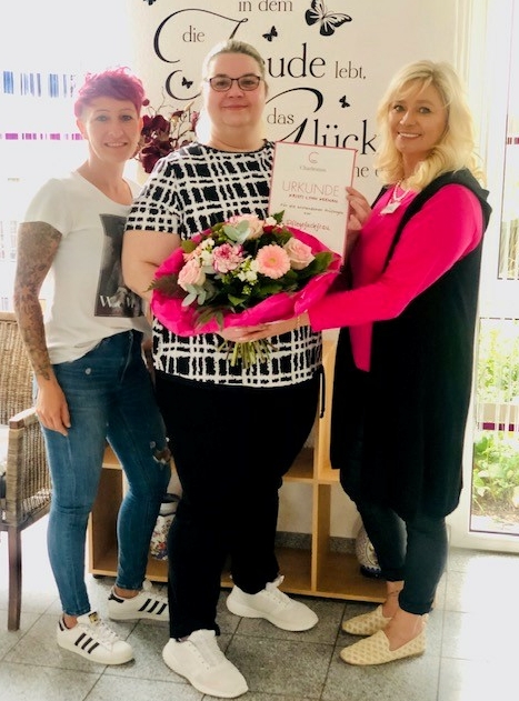 Abschluss Examen Kristi Lynn